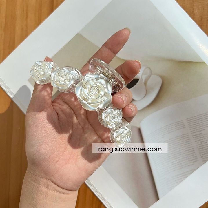  Kẹp tóc hoa hồng trắng 