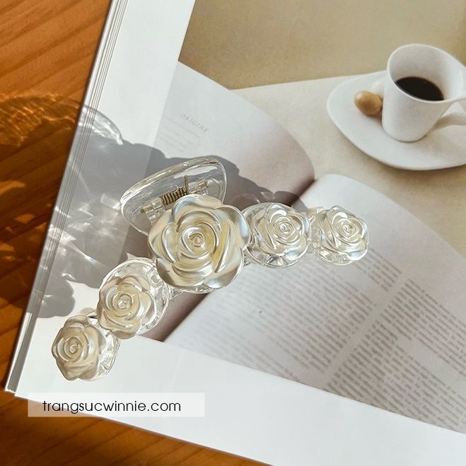  Kẹp tóc hoa hồng trắng 