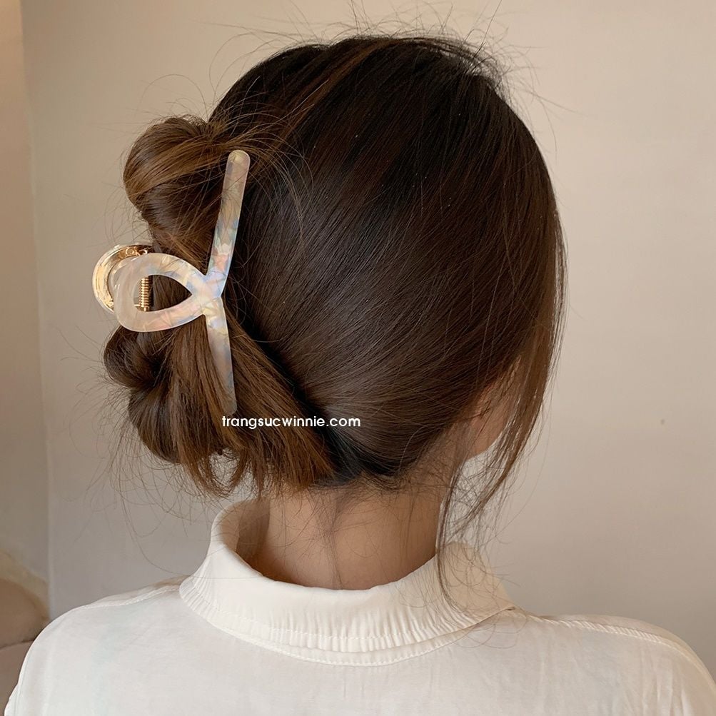  Kẹp tóc xà cừ chéo - Trắng 