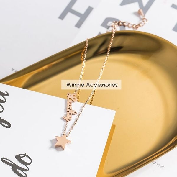  Lắc chân lucky star 