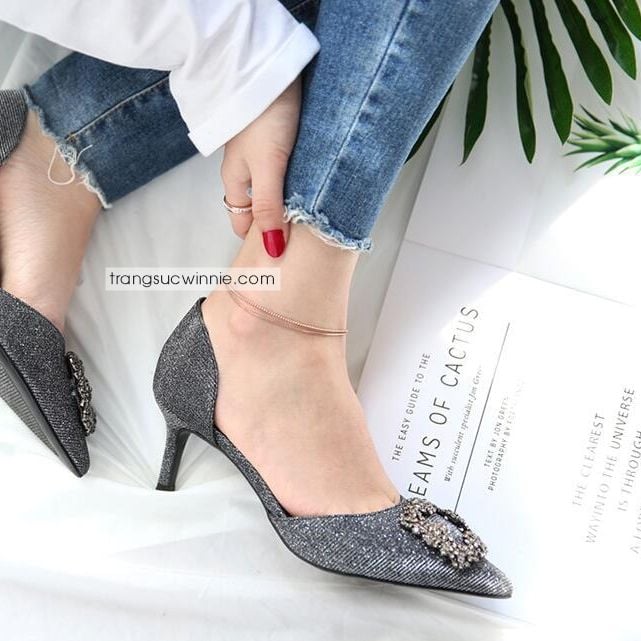  Lắc chân titan trơn mảnh bi VH 