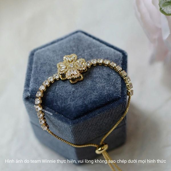  Lắc tay titan Clover đá VG 