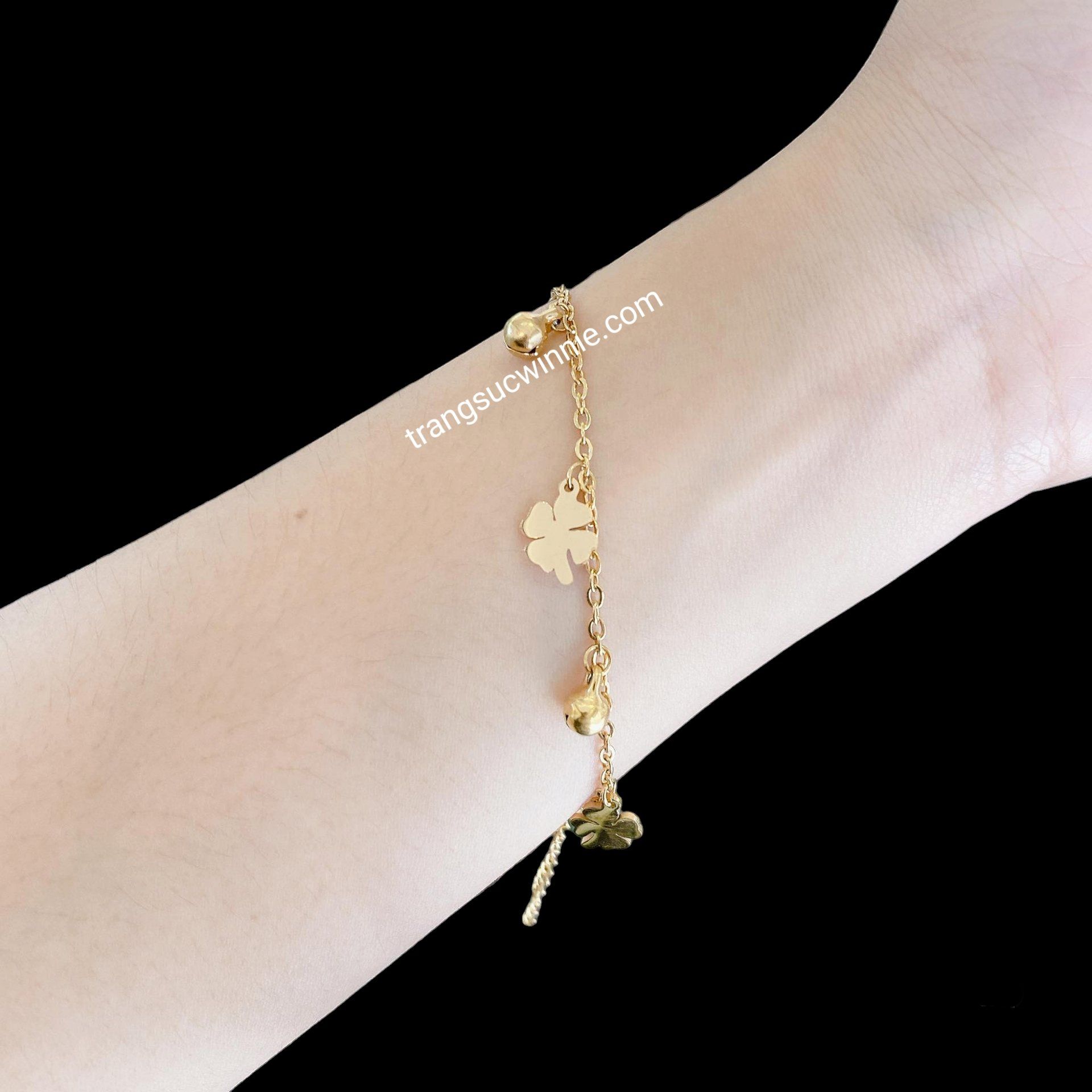  Lắc tay titan Clover VG 