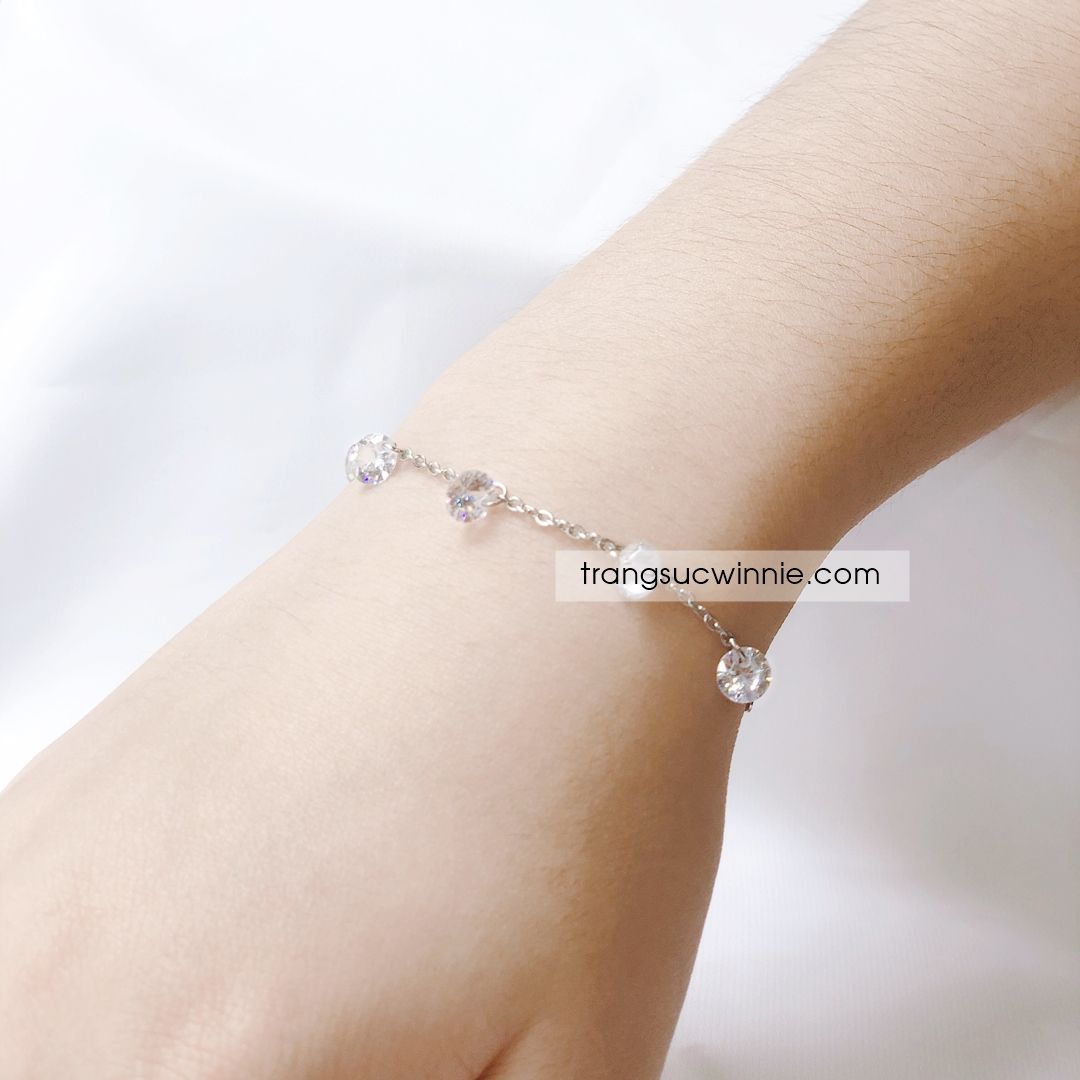  Lắc tay titan Diamond B 