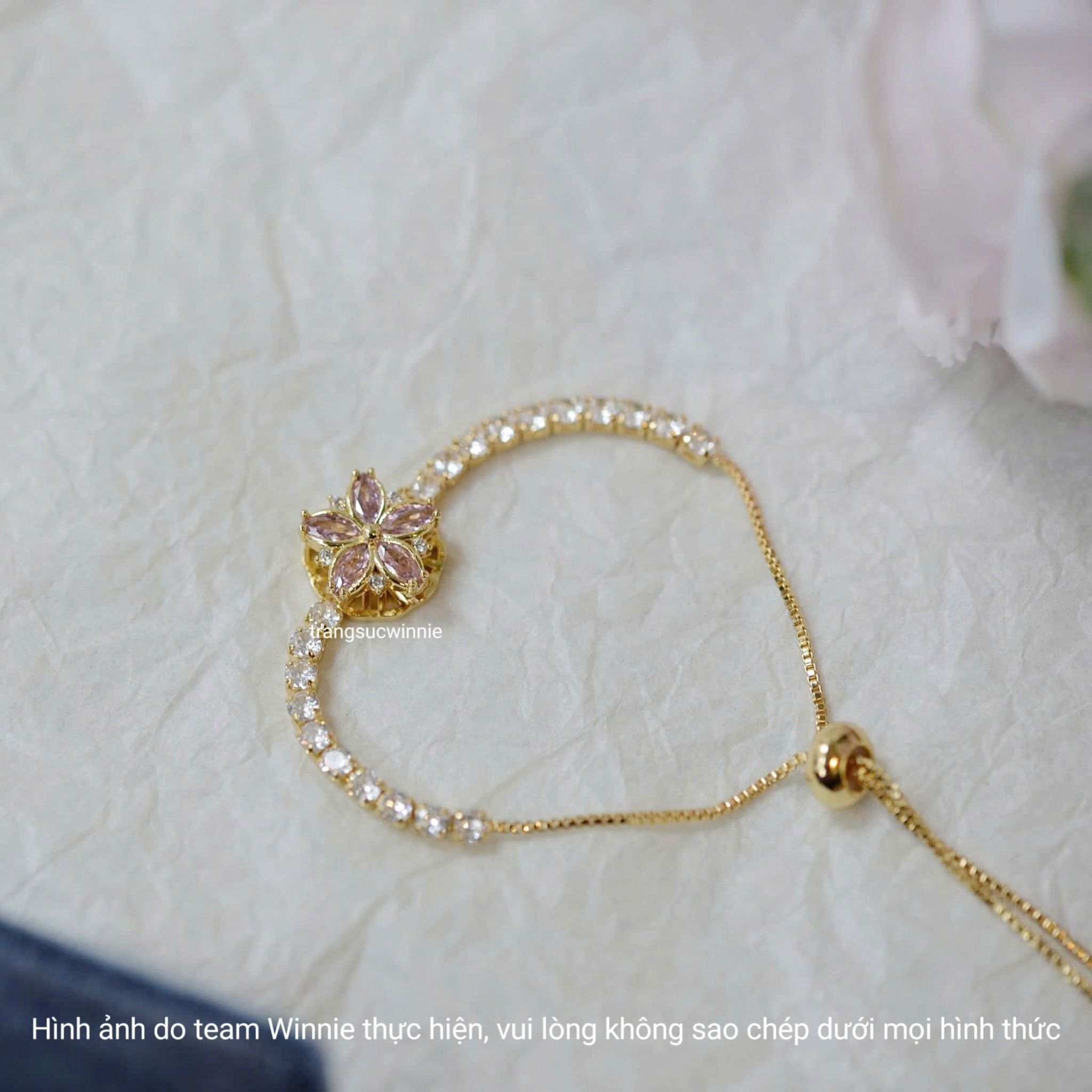  Lắc tay titan Hoa 5 cánh hồng 
