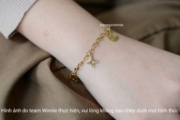 Lắc tay titan Louis charm 