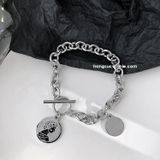  Lắc tay titan Love Queen 