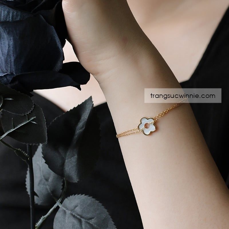  Lắc tay titan Nacre Cherry Blossom 
