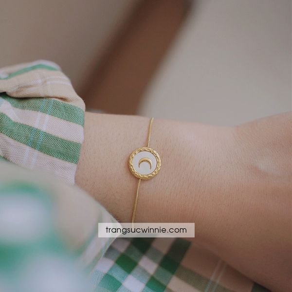  Lắc tay titan Nacre Moon 