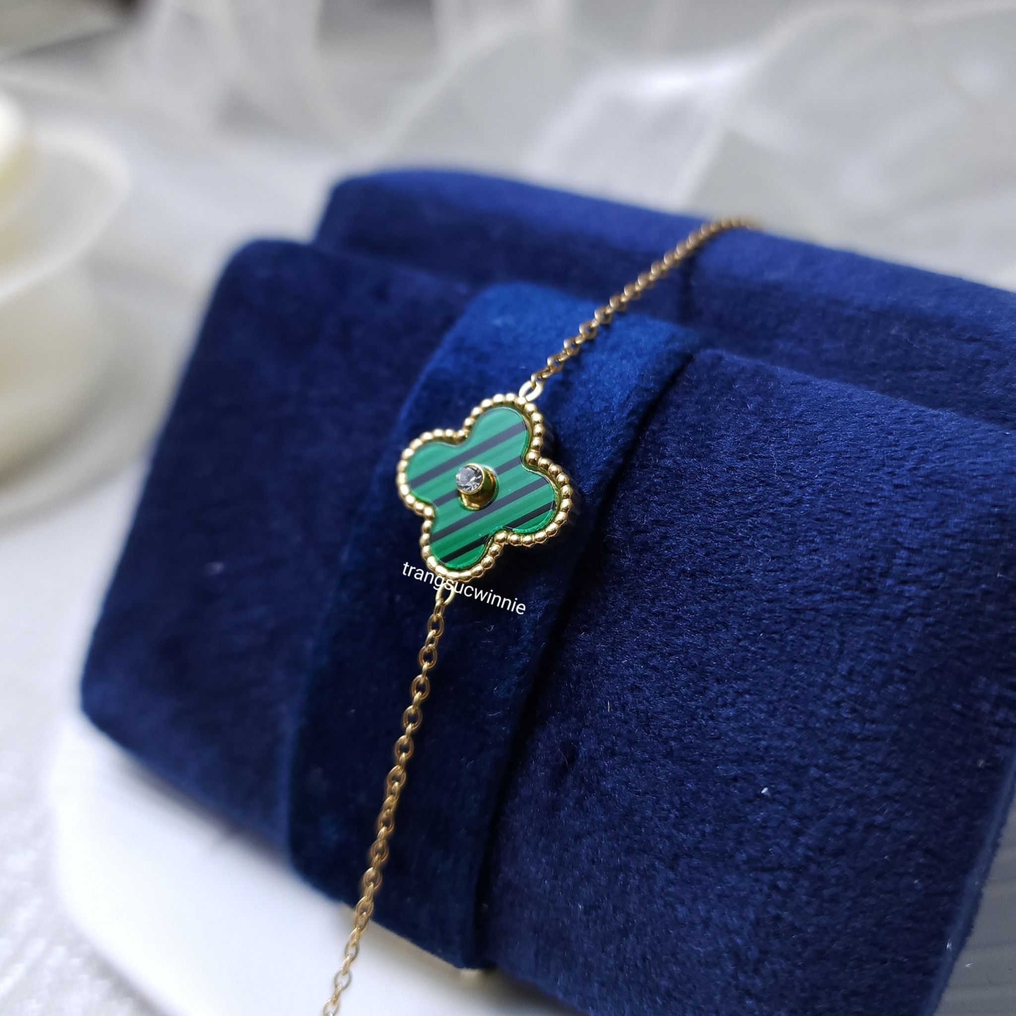  Lắc tay titan VCA xanh sọc 