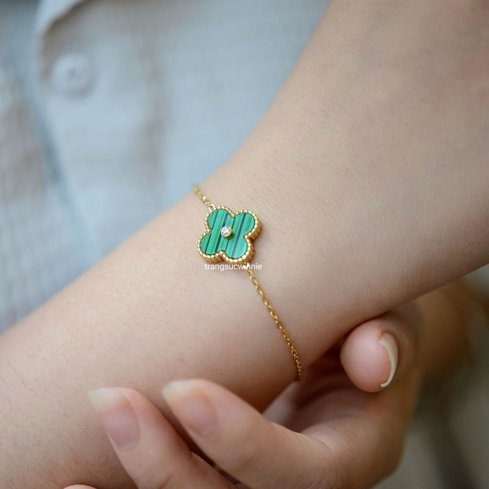  Lắc tay titan VCA xanh sọc 