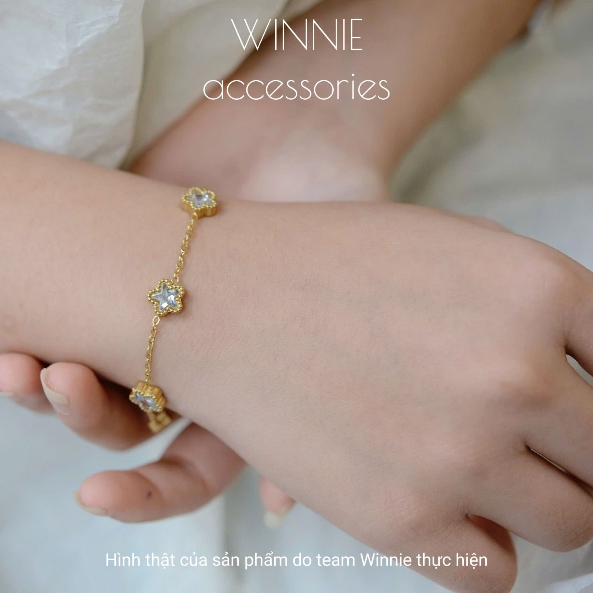  Lắc tay Titan Zircon Star 