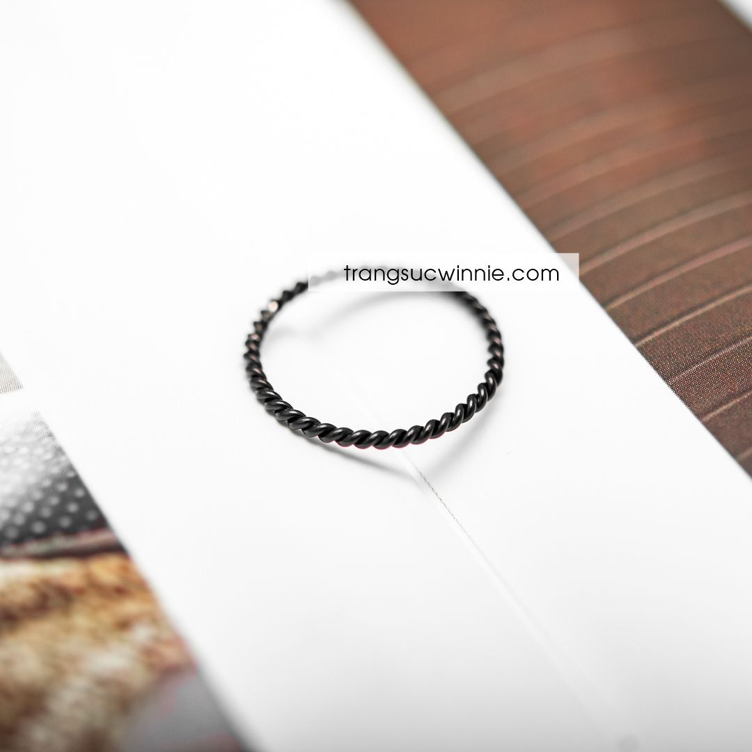  Nhẫn titan Black twist 