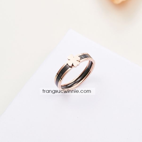  Nhẫn titan clover F 