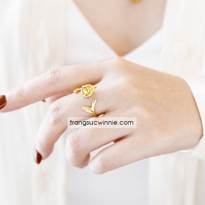  Nhẫn titan Rose 