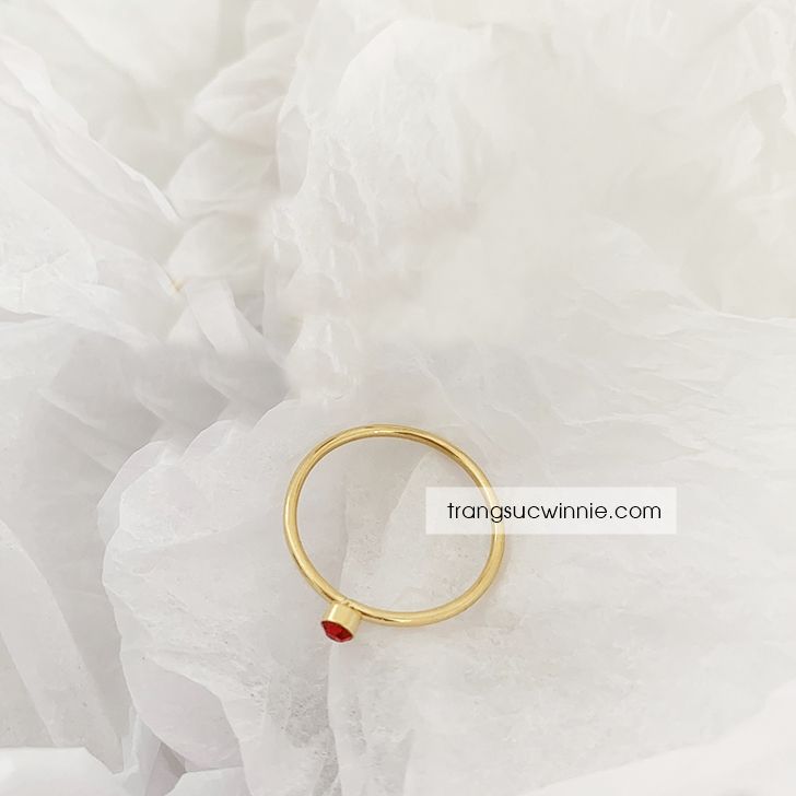  Nhẫn titan Rosy 