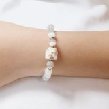  Vòng tay Neko vàng - Opal trắng 