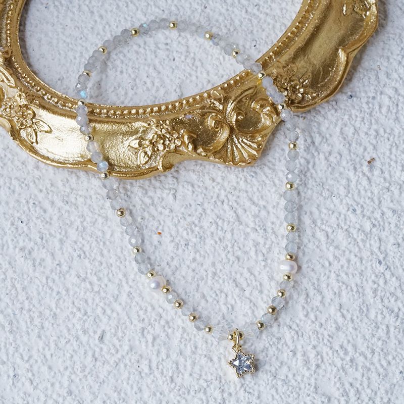  Lắc chân Sao pha lê 