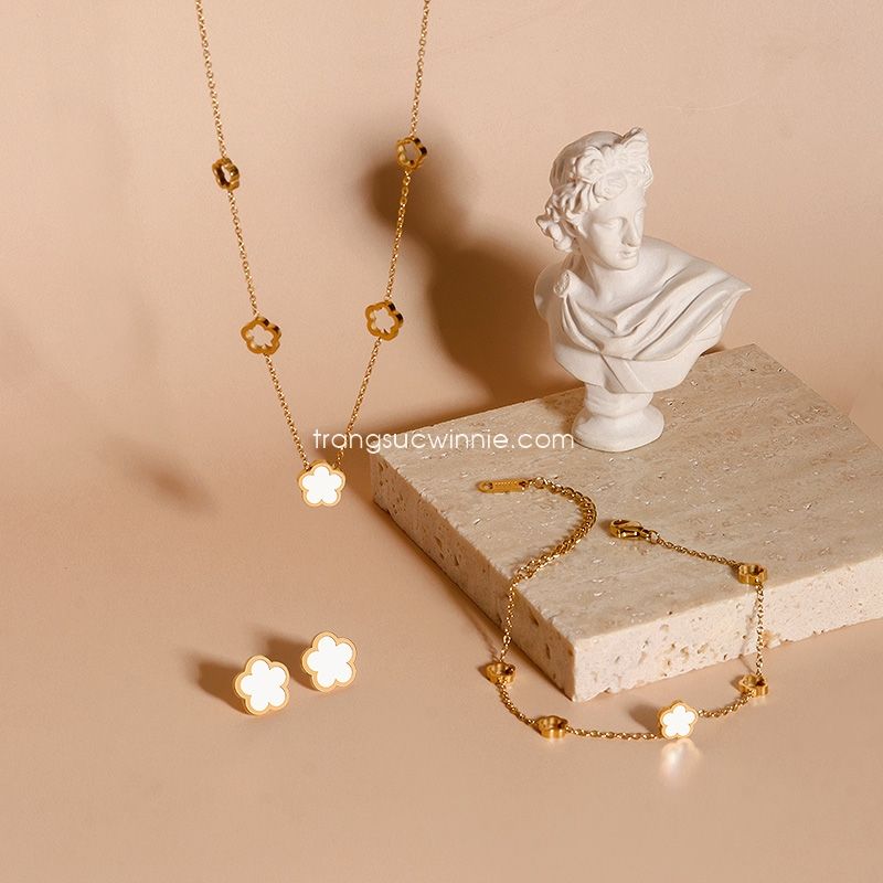  Lắc tay titan Ngũ hoa xà cừ 