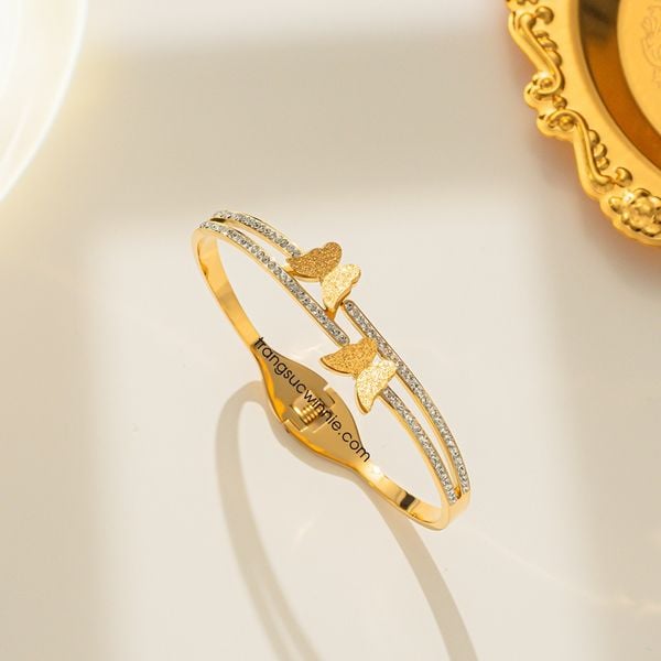  Vòng tay Bướm matte Diamond 