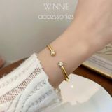  Vòng tay titan Cuff Dot 