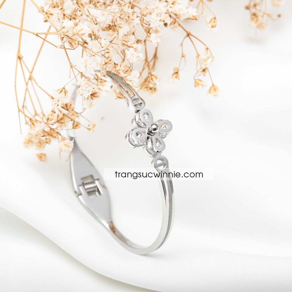  Vòng tay titan Hoa đá B 