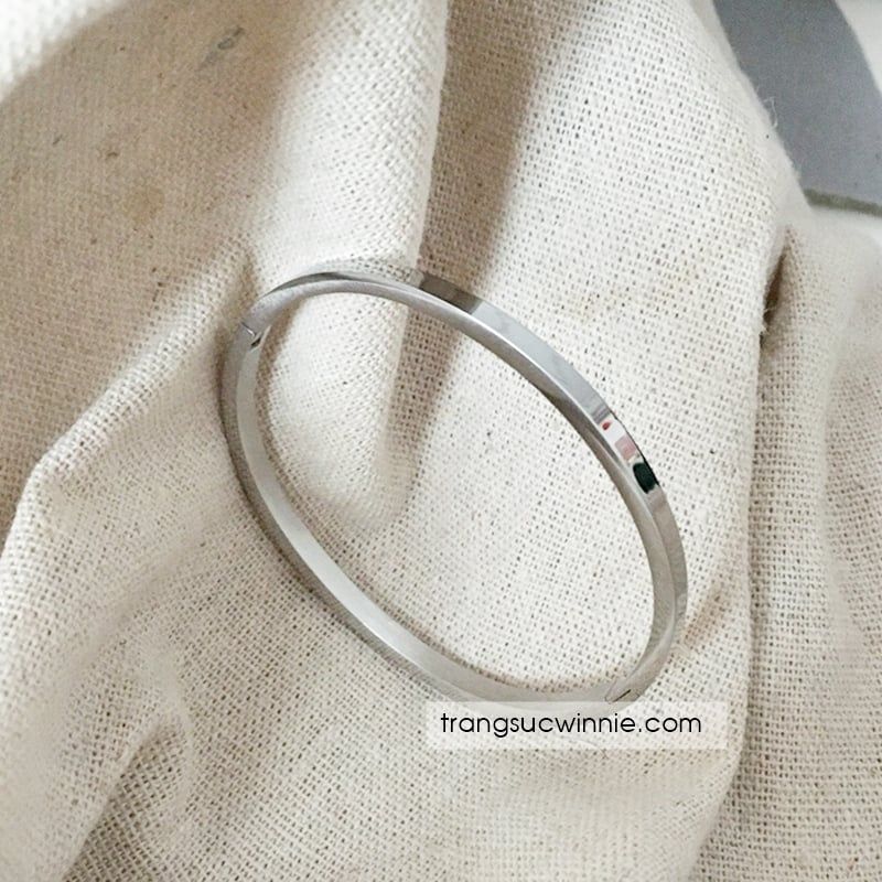  Vòng tay titan Oval B 