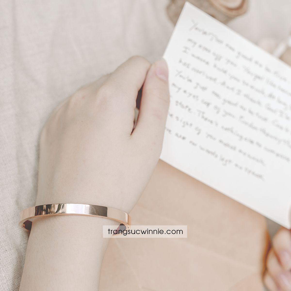  Vòng tay titan Simple 