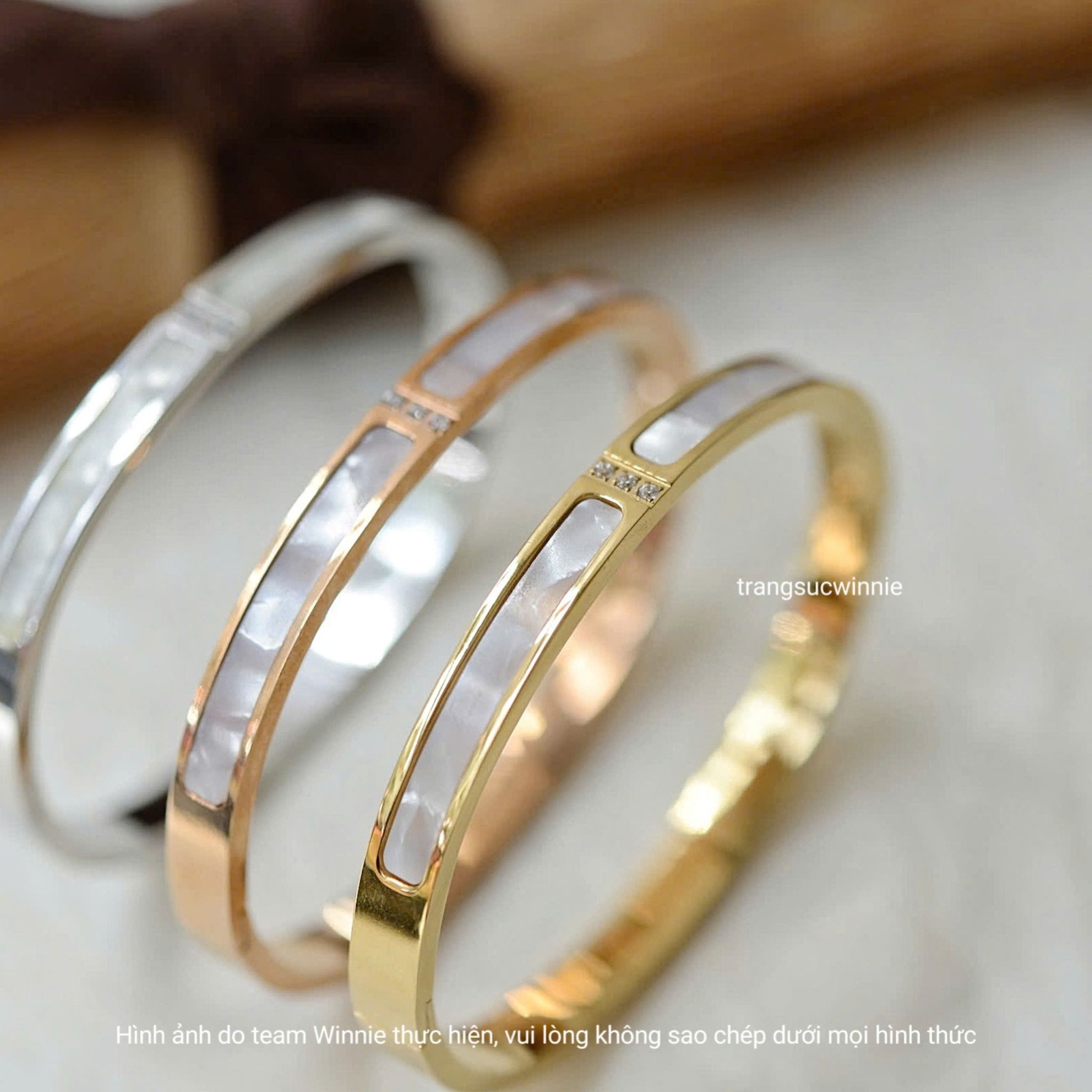  Vòng tay titan Xà Cừ 