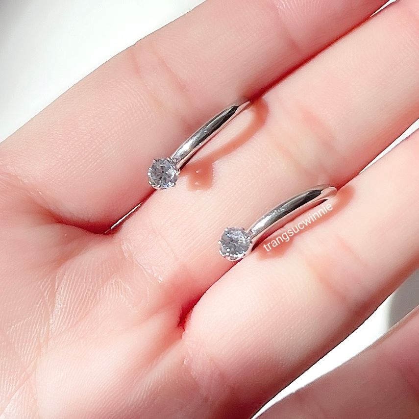  Hoa tai titan Jade B 