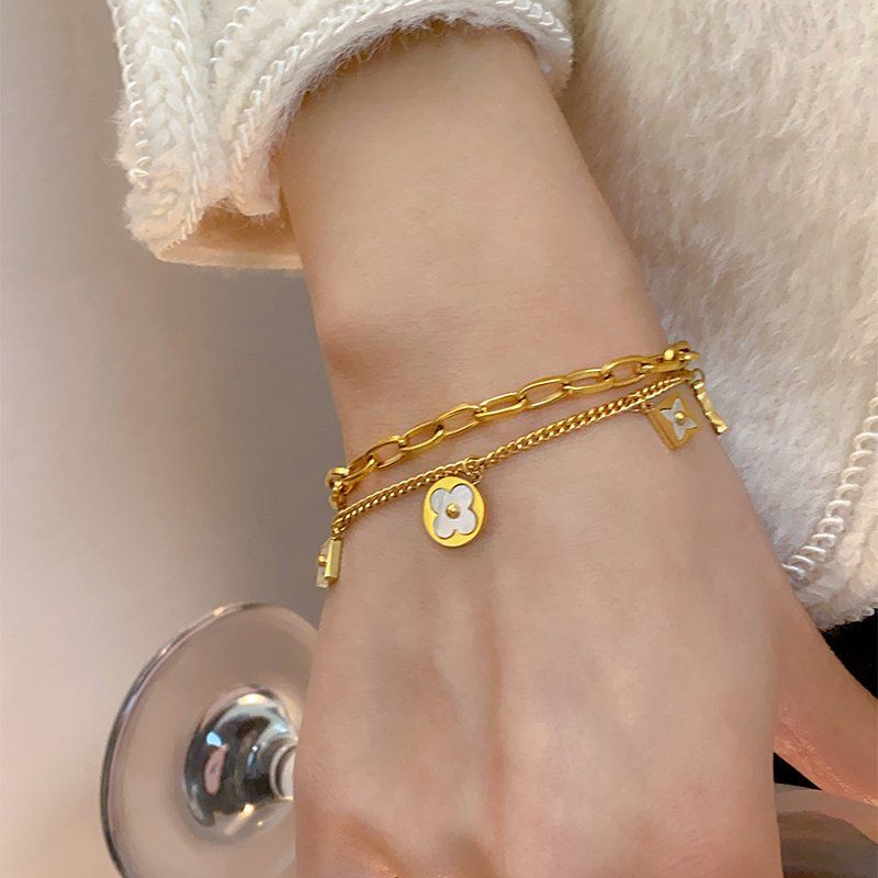  Lắc tay titan Louis chain VG 