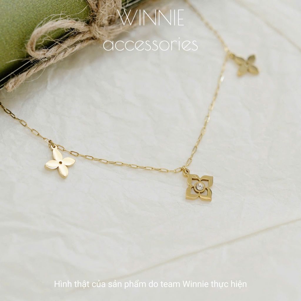  Lắc chân Titan Louis Square 