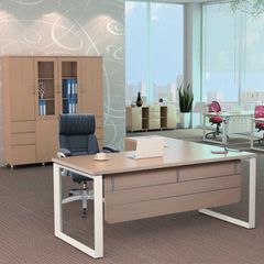 Bàn lãnh đạo Royal HRP1800C5