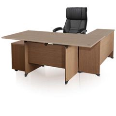 Bộ Bàn lãnh đạo NTP1800