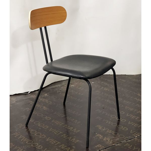 Ghế Cafe Khung Sắt Mặt Nệm E49