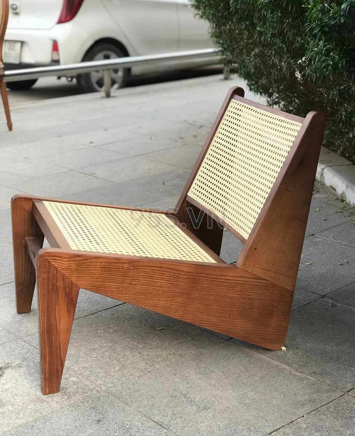 Ghế thư giãn Kangaroo chair gỗ mây