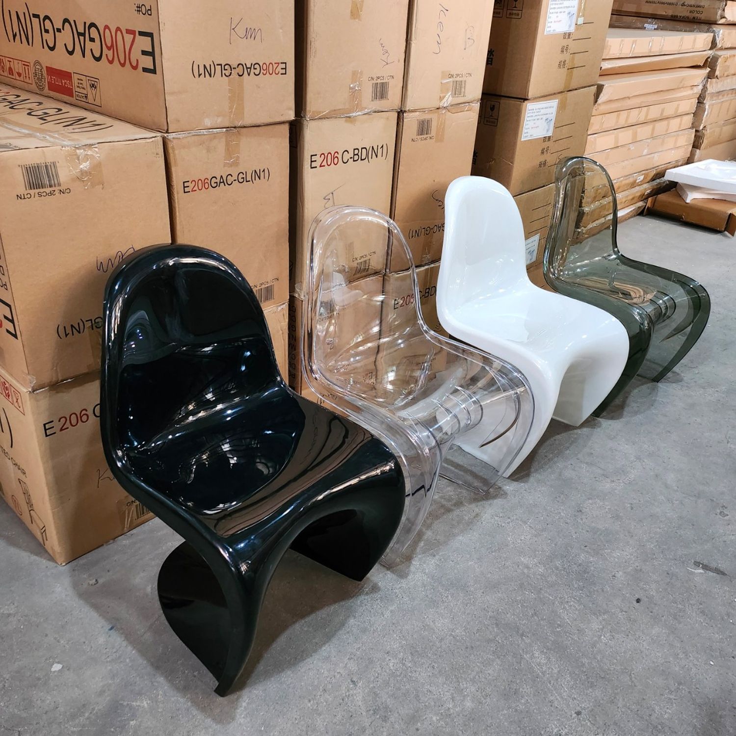 Ghế PANTON Chair - Ghế Nhựa Trong Suốt Cao Cấp