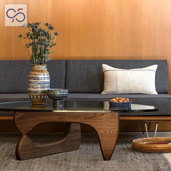 Bàn trà kính chân gỗ Noguchi