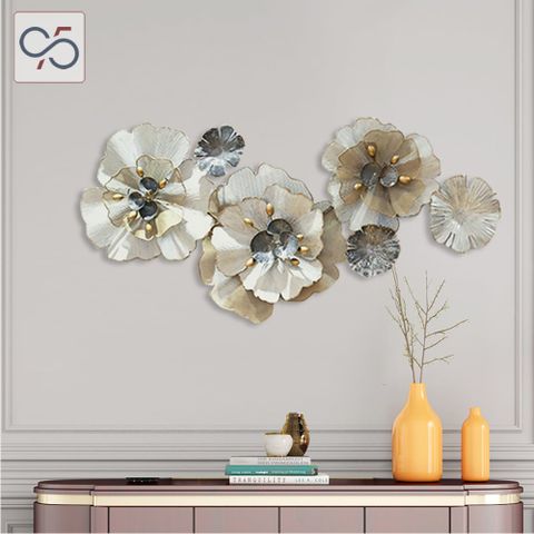 Decor treo tường Tranh sắt hoa mai trắng