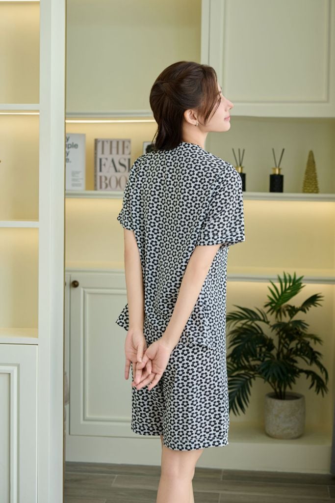 Pijama ngắn cổ V Vie Jet Py Set