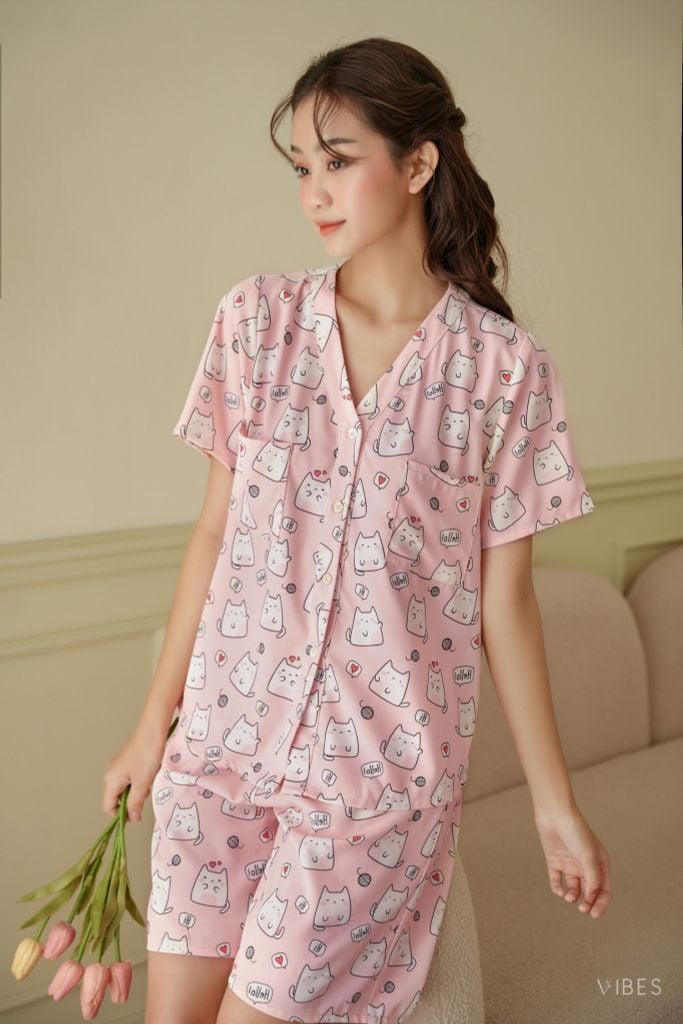 Pijama ngắn cổ V Vie Minnie Py Set