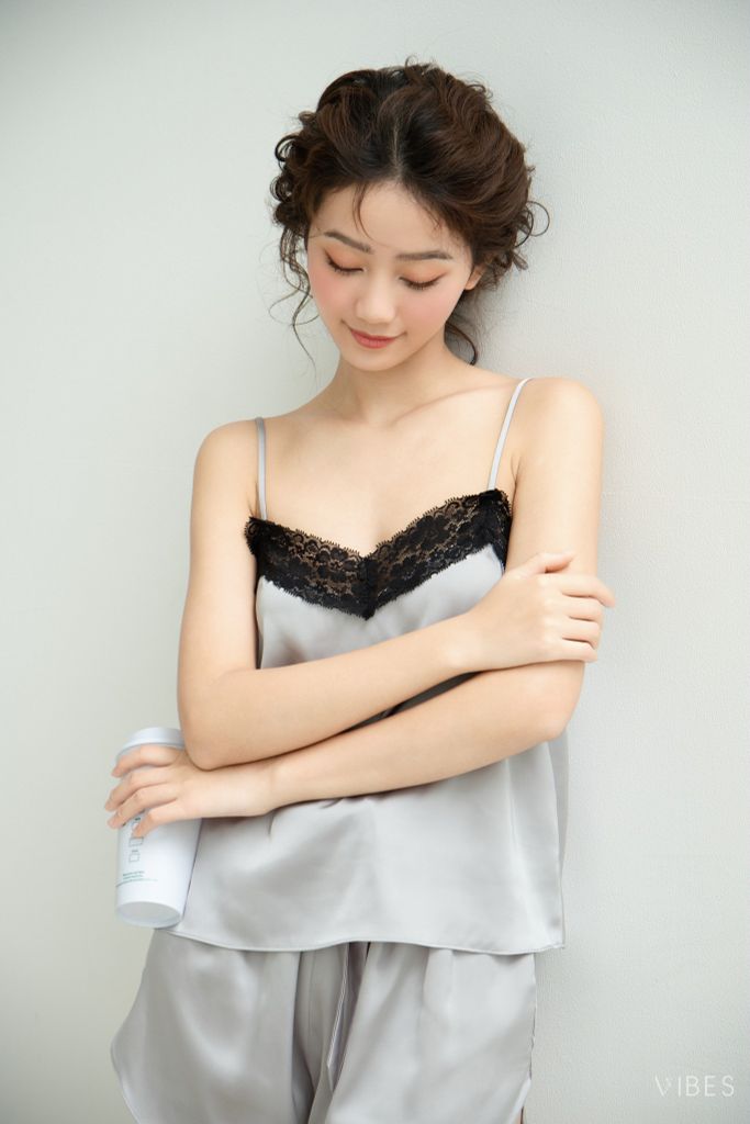 Đồ bộ 2 dây lụa trơn Gray Straps Set