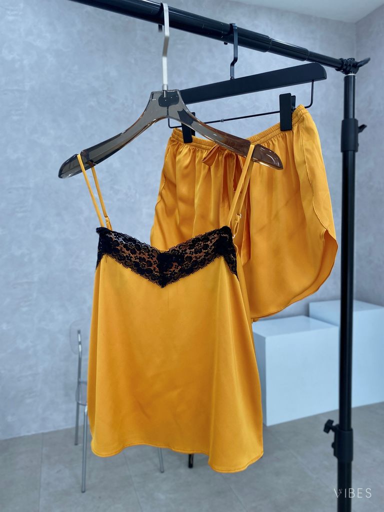 Đồ bộ 2 dây lụa trơn Sunnie Straps Set