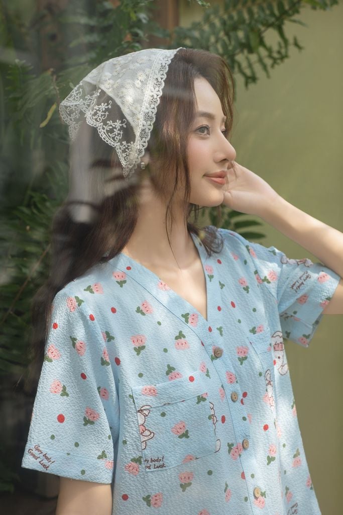 Pijama ngắn cổ V Vie Py Set in BB
