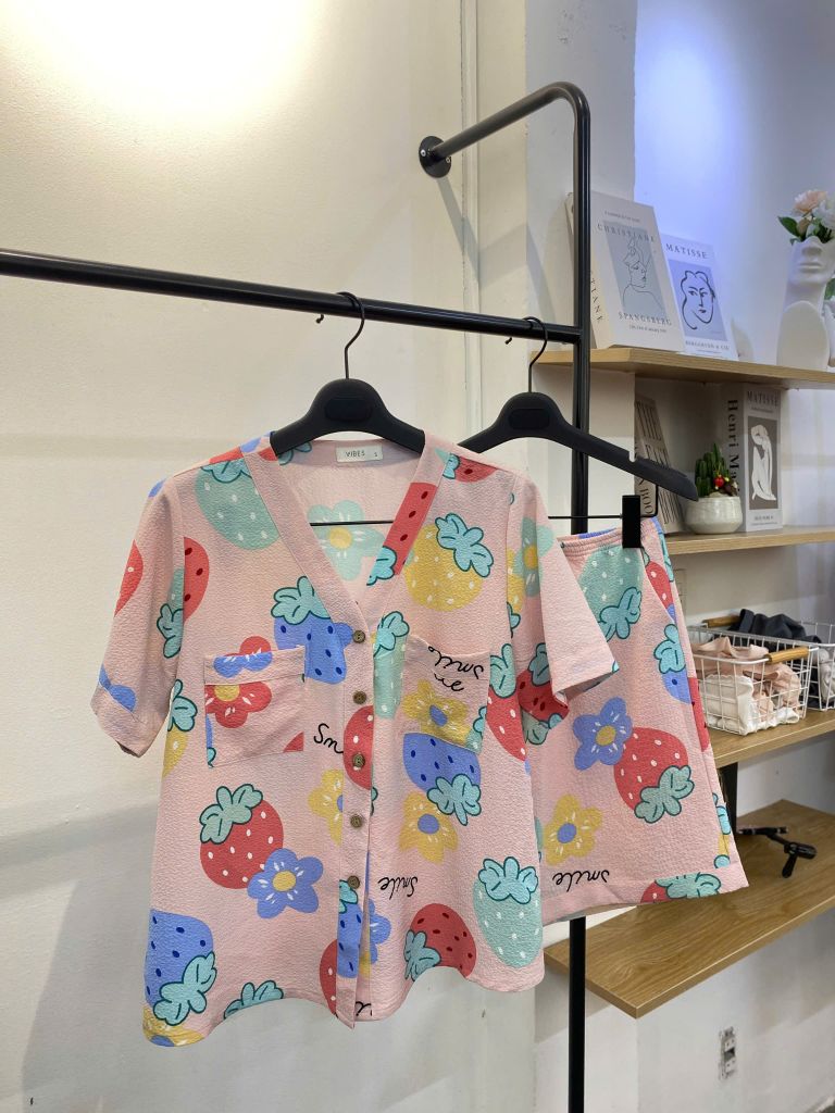 Pijama ngắn cổ V Vie Mina Py Set