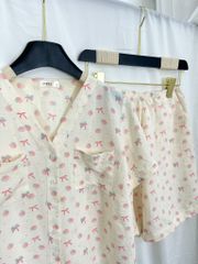 Pijama ngắn cổ V Vie Cream Py Set