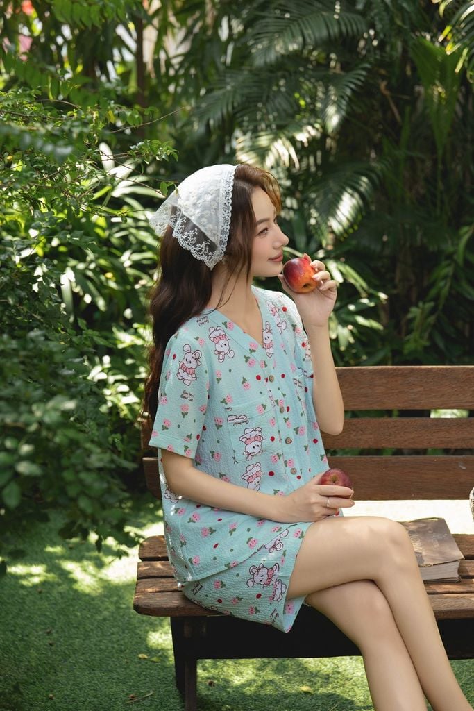 Pijama ngắn cổ V Vii Py Set in Mint