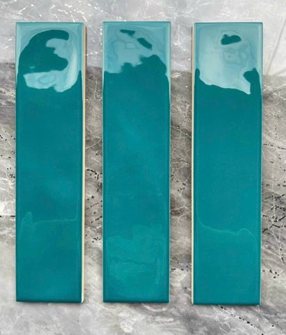 Gạch thẻ ốp trang trí 68x280 68283 gợn sóng