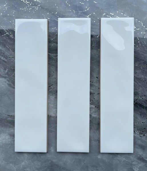 Gạch thẻ ốp trang trí 68x280 68285 gợn sóng