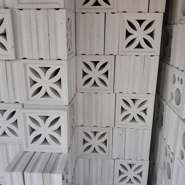 Gạch bông gió xi măng BG04 19x19 cm - Gạch thông gió